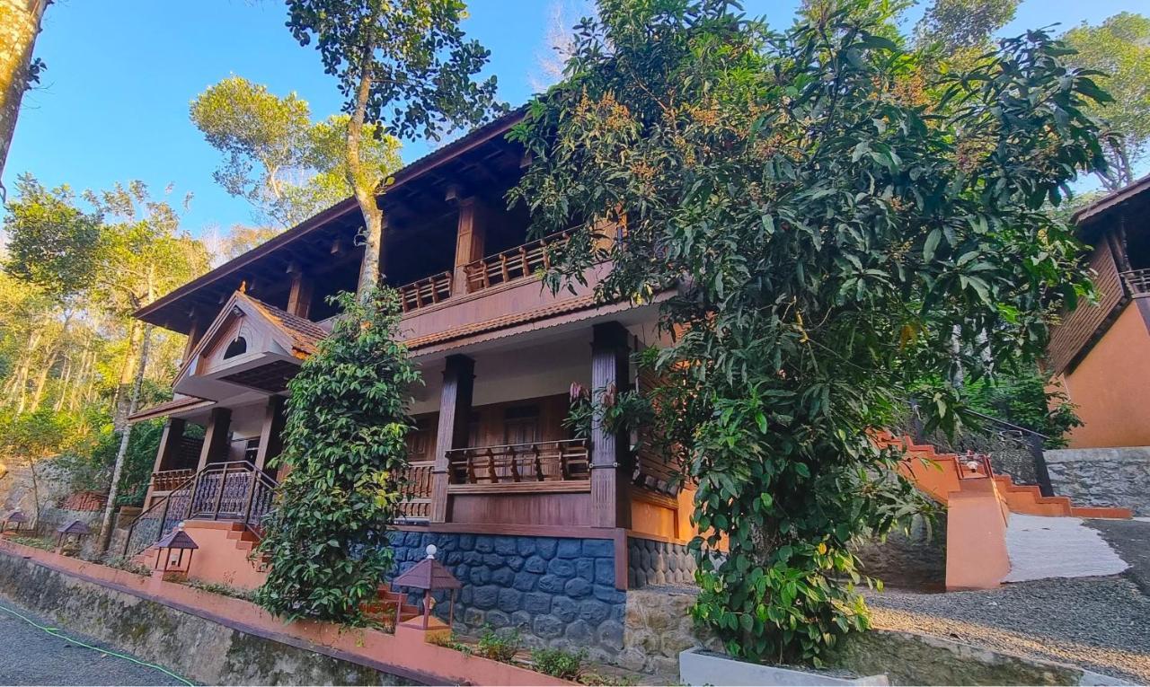 Kalpavanam Heritage Resort Thekkady Ngoại thất bức ảnh
